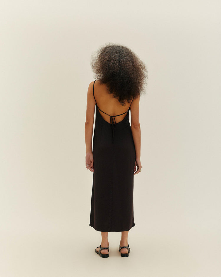 ROBE TAISSA EN VISCOSE NOIRE