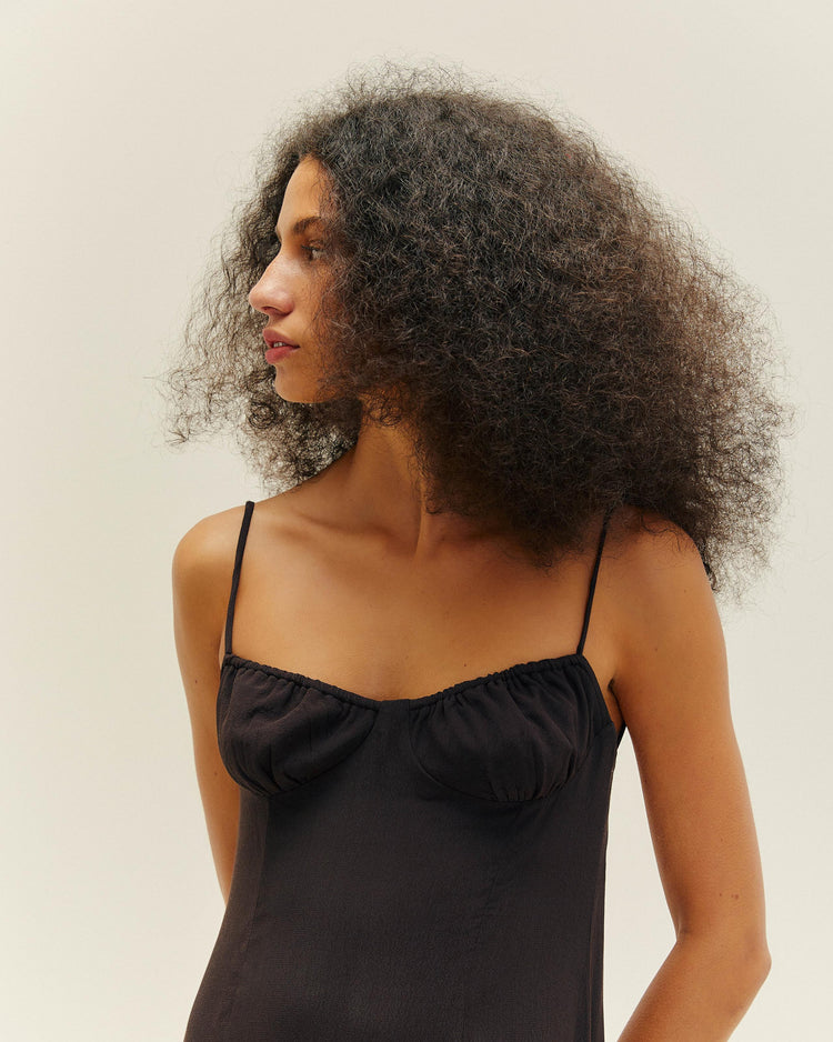 ROBE TAISSA EN VISCOSE NOIRE