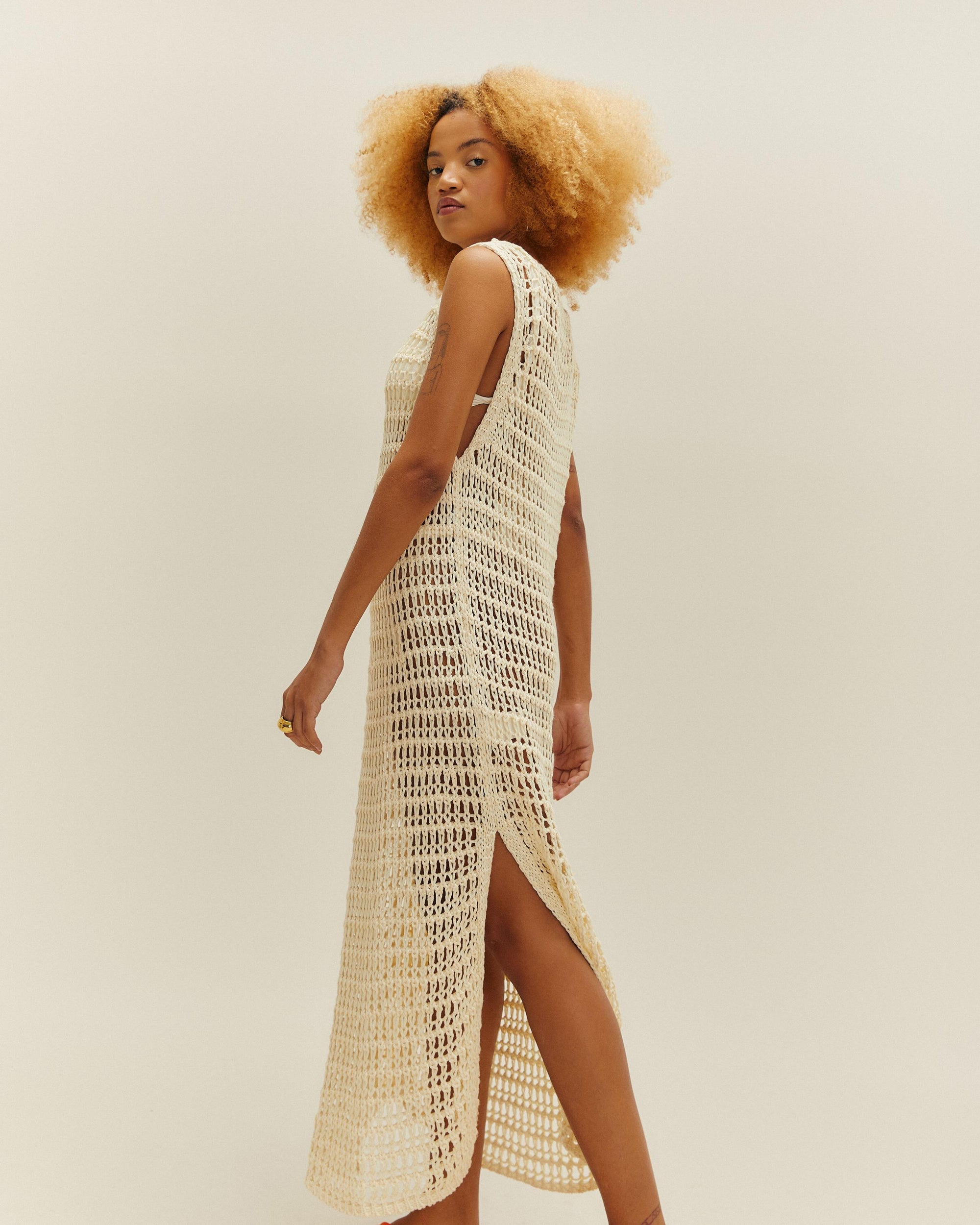 DANIELA KNIT DRESS IN OFF-WHITE