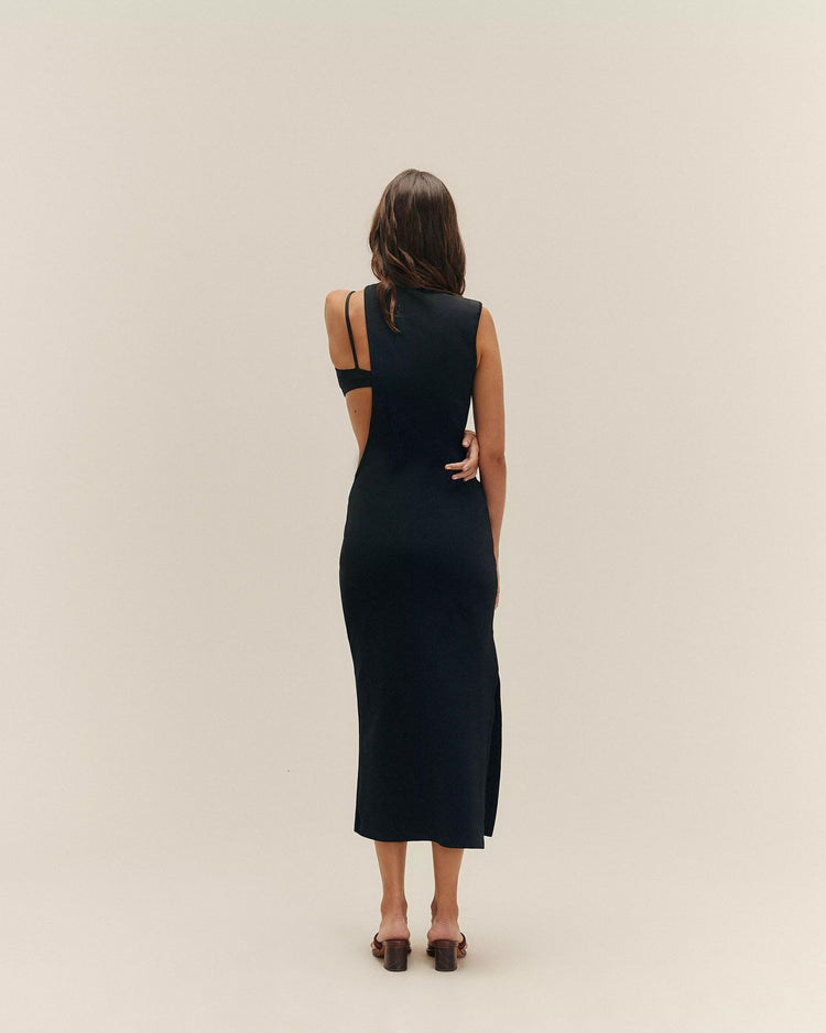 ROBE MAITE EN MAILLE NOIRE