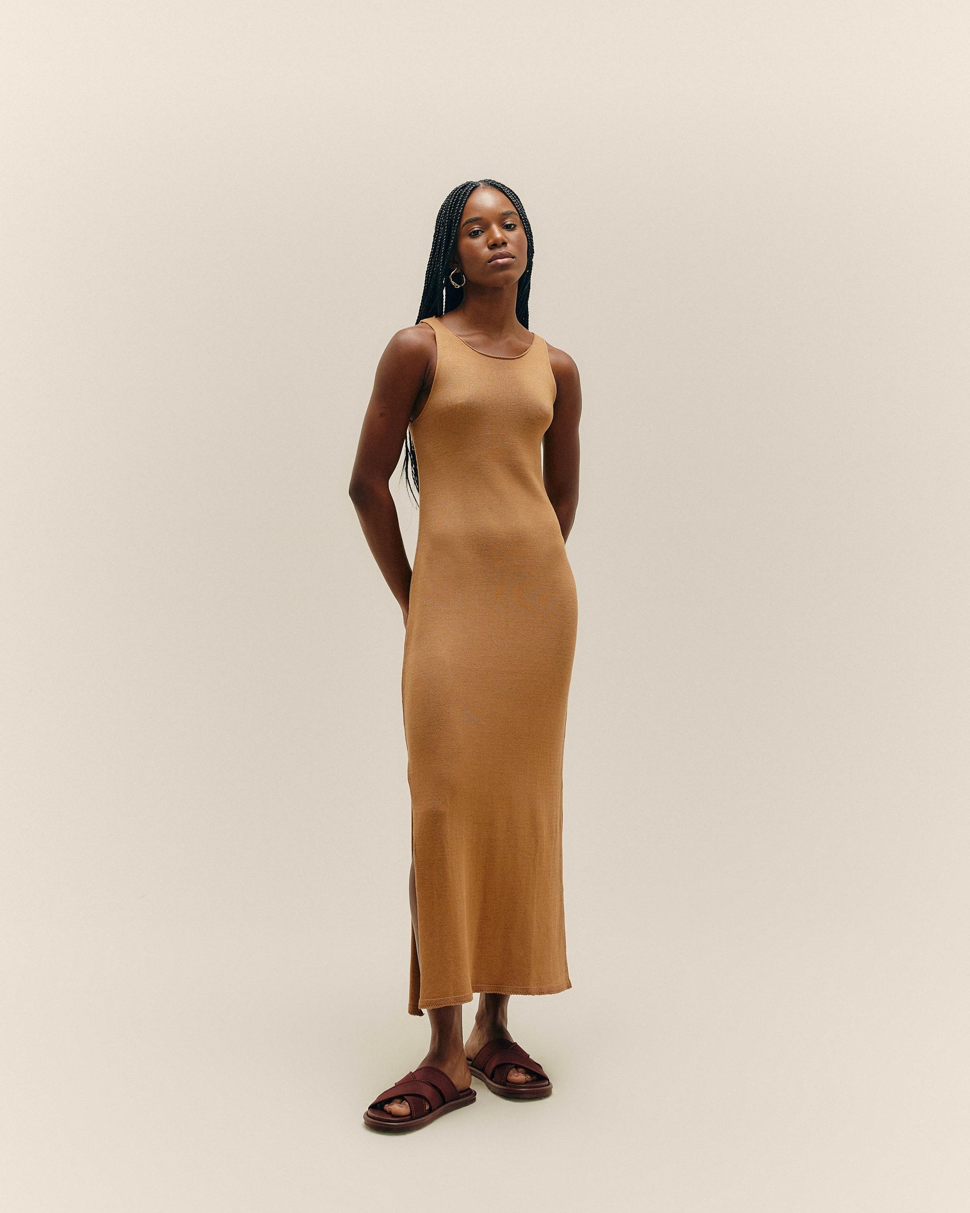 KNIT BETA DRESS CHESTNUT