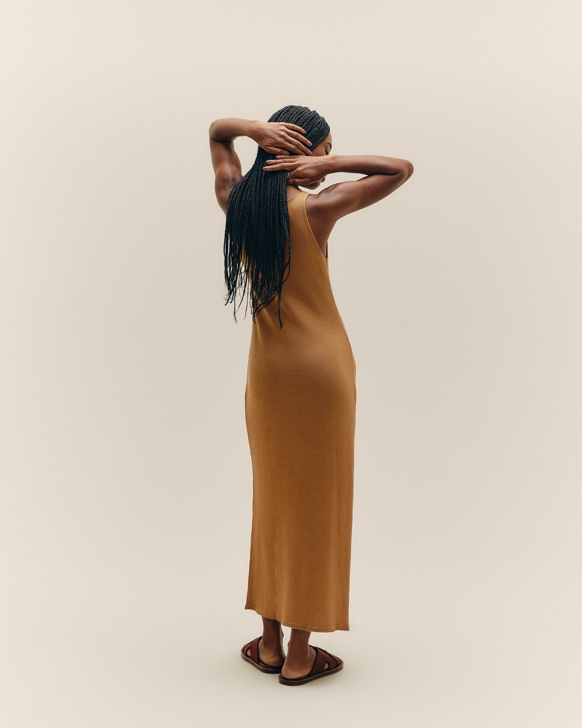 KNIT BETA DRESS CHESTNUT