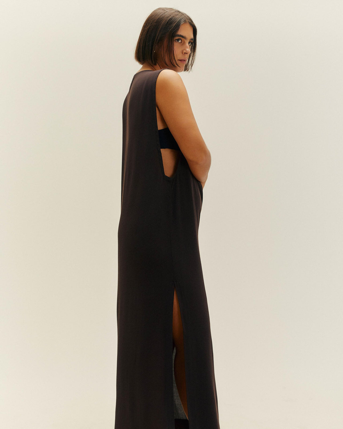 SLIT MID DRESS BLACK