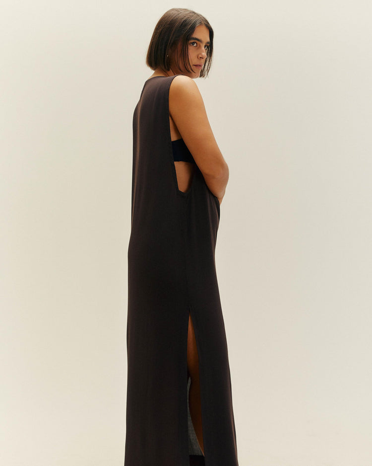 SLIT MID DRESS BLACK