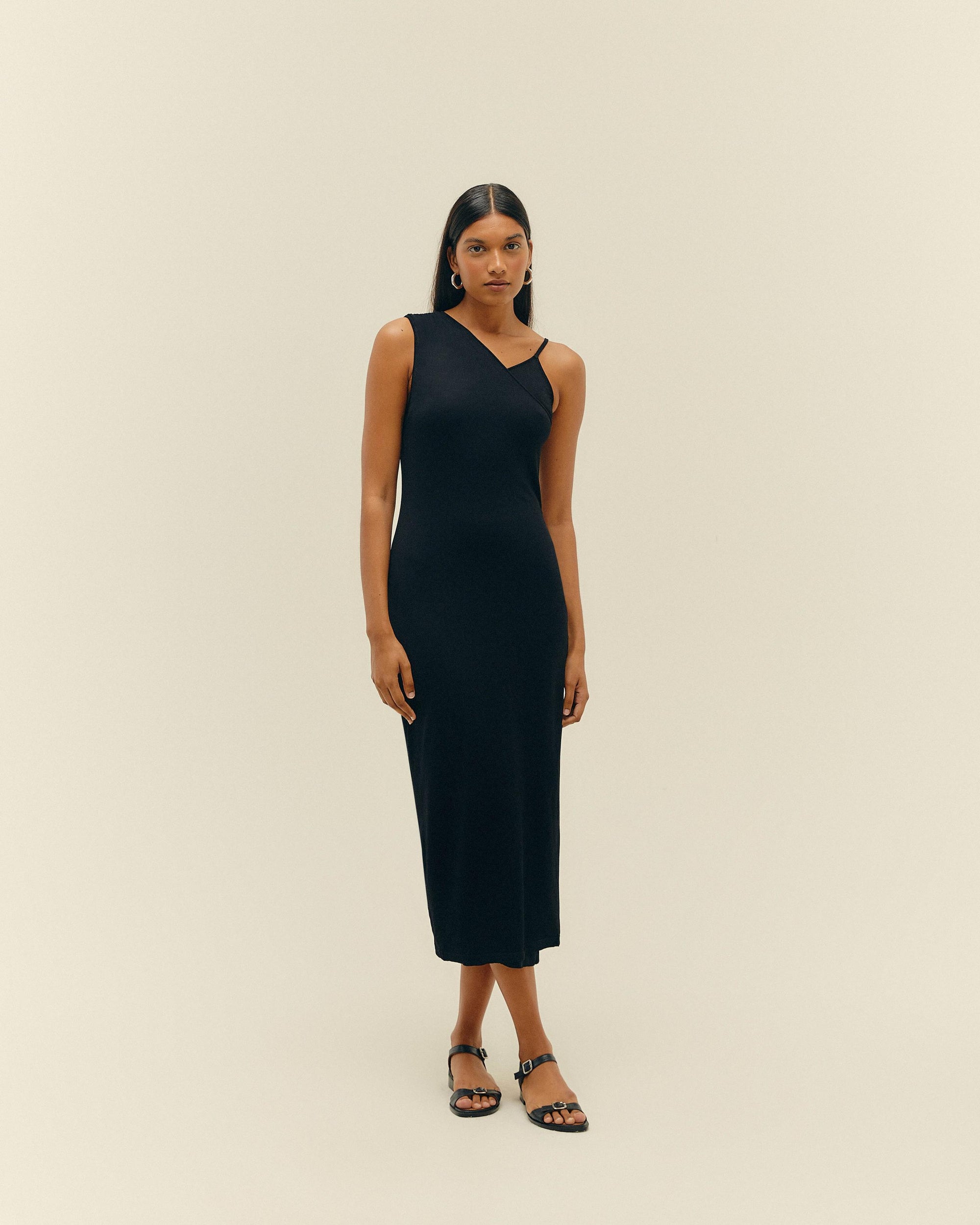 LORENA KNIT DRESS - BLACK