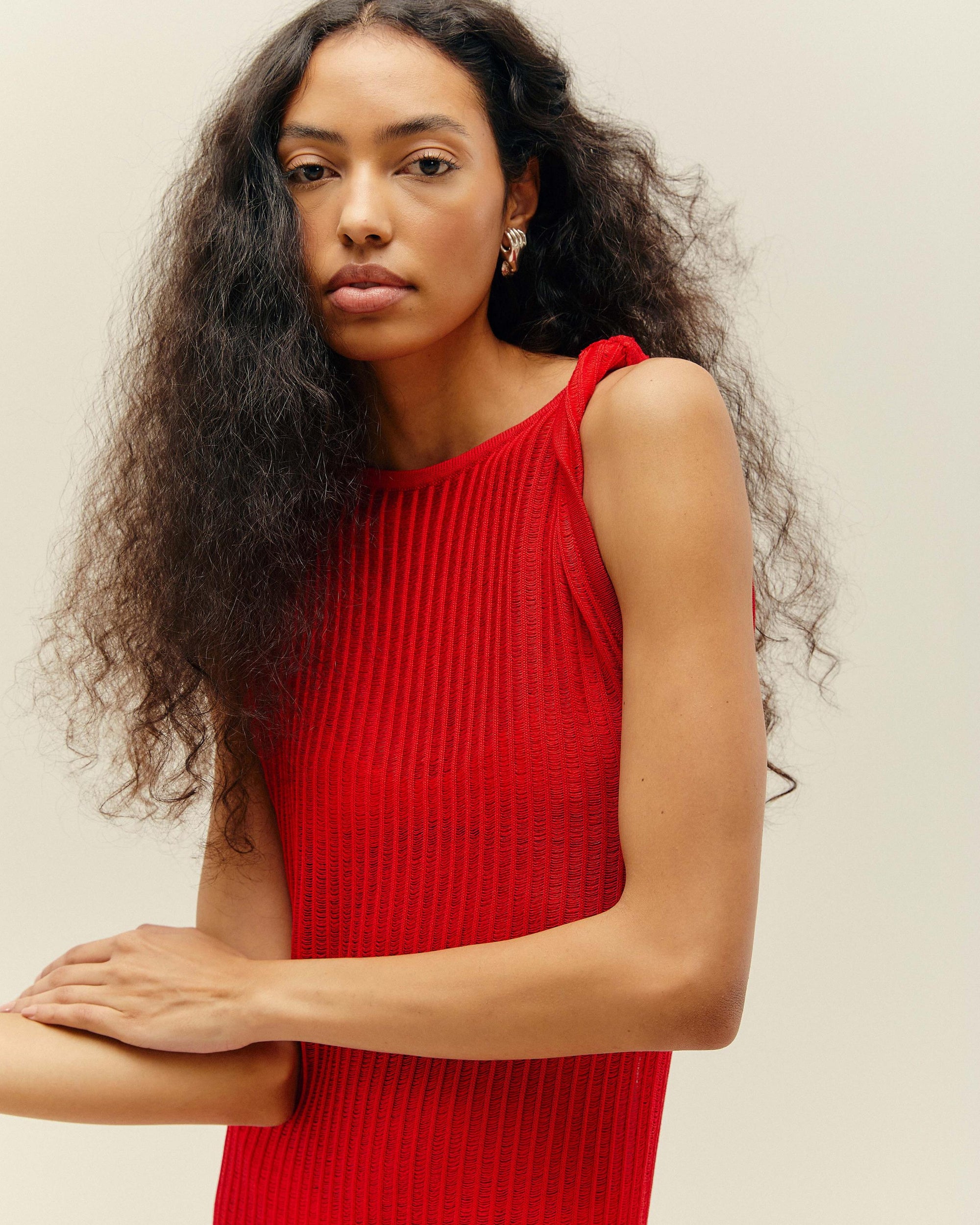 TWISTED KNIT RED SHIFT DRESS