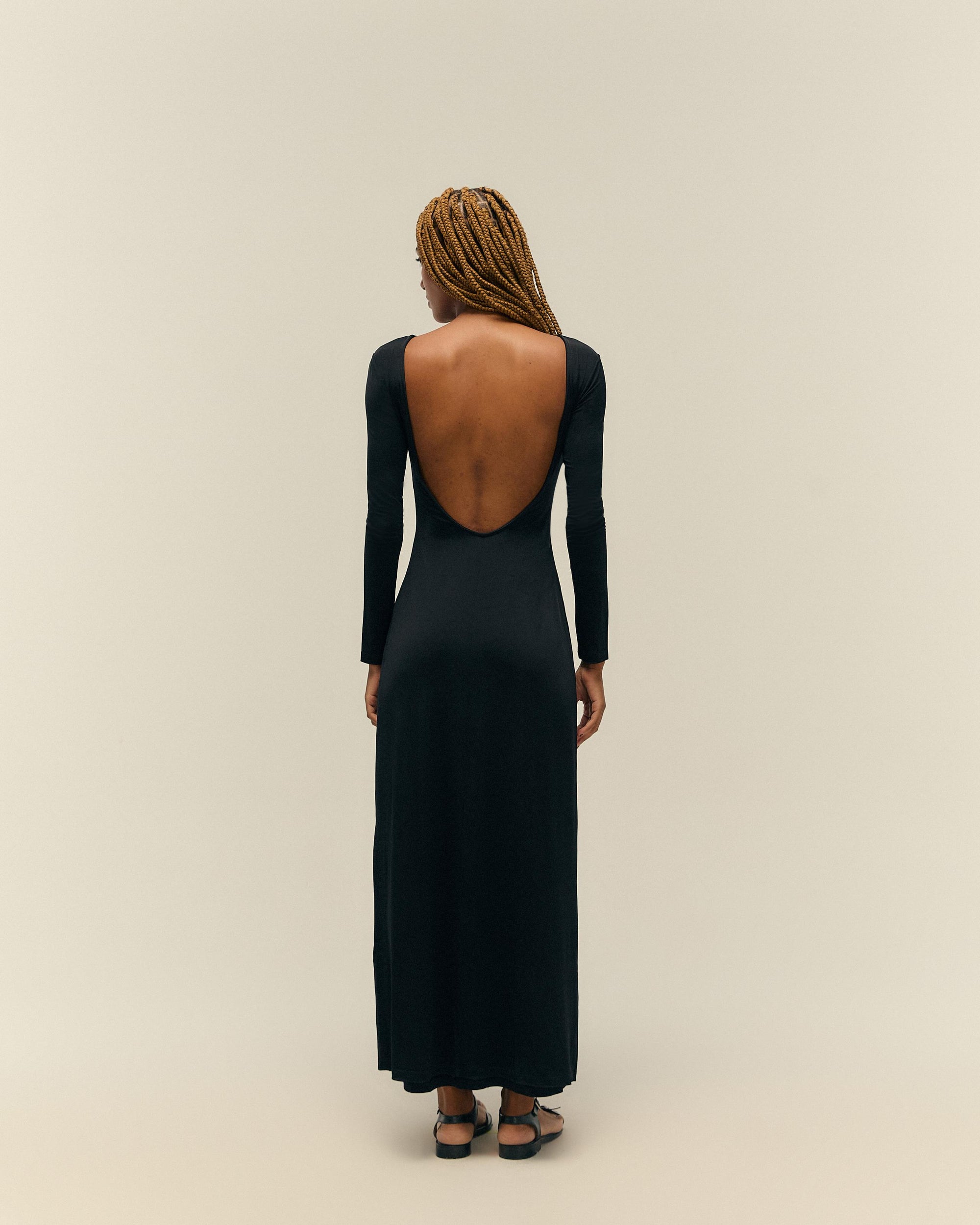 Vestido negro de los años 70