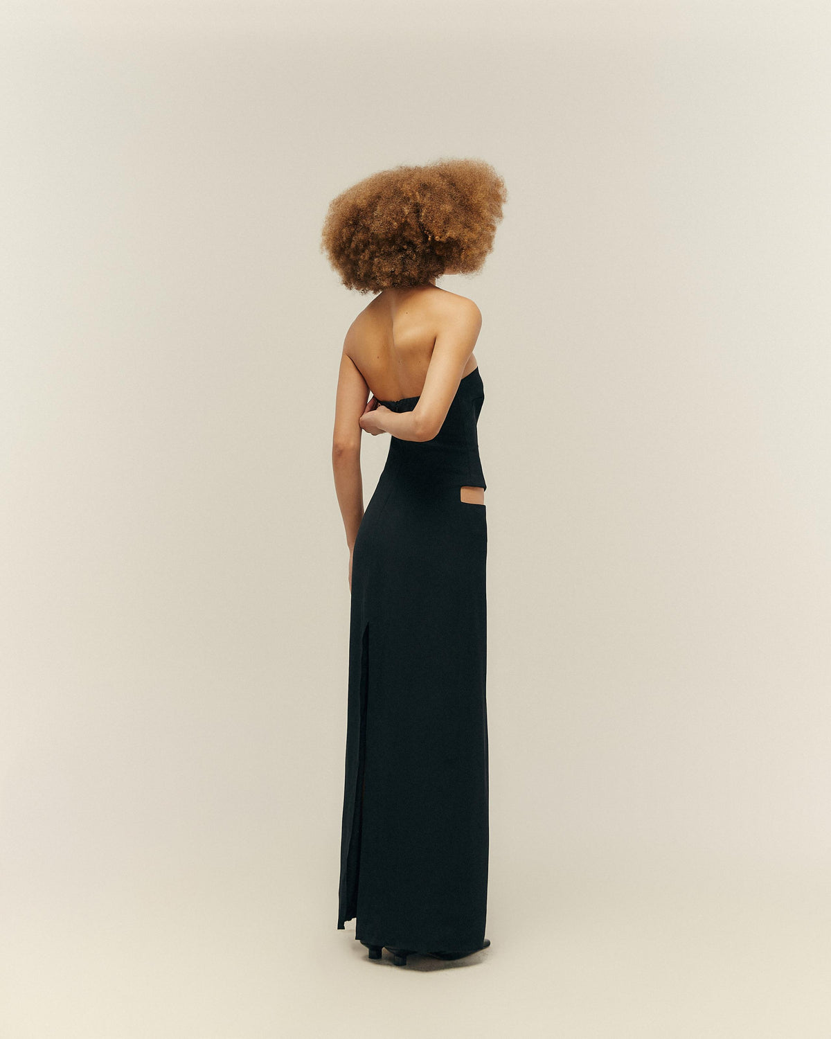 ROBE TAI NOIRE