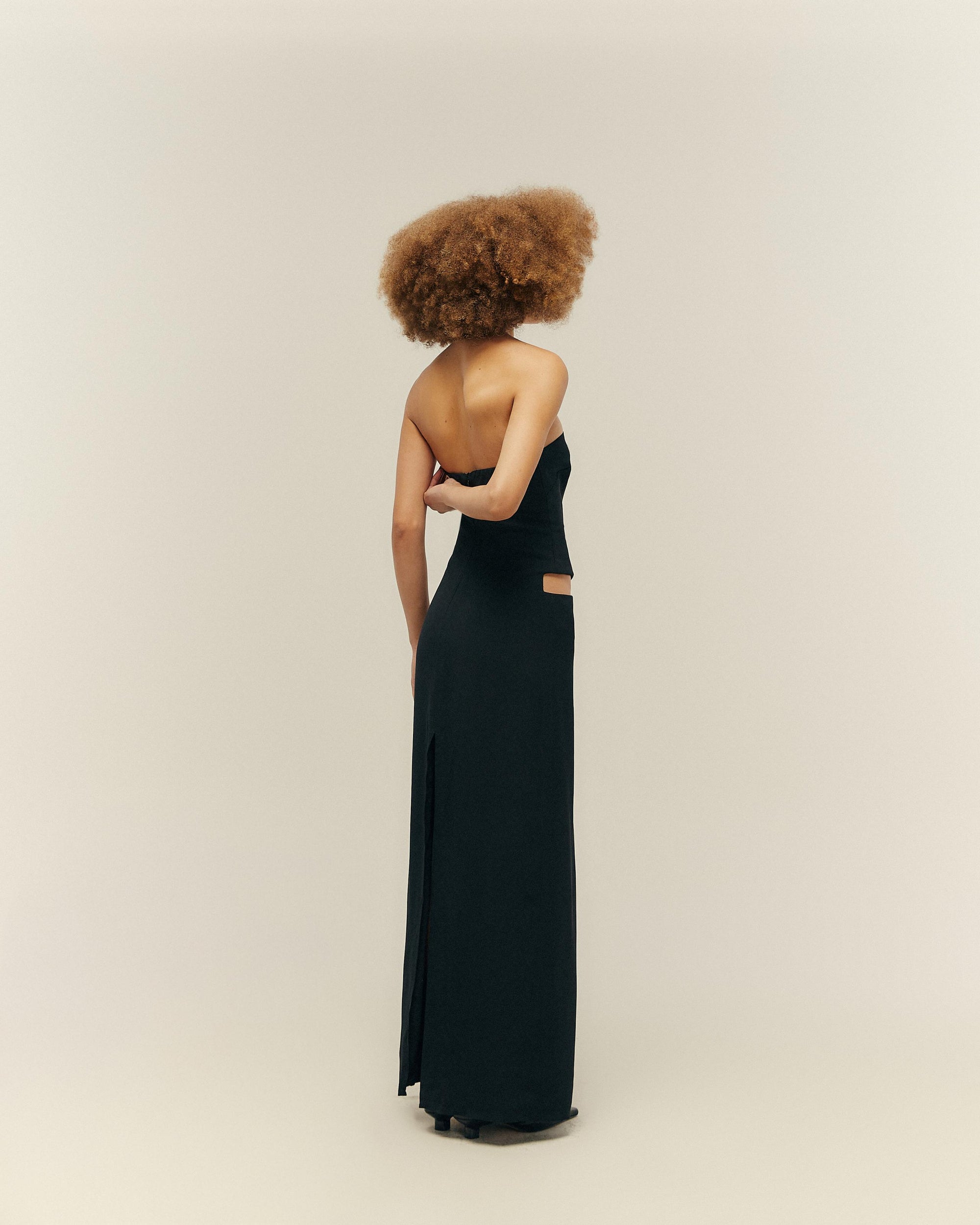ROBE TAI NOIRE