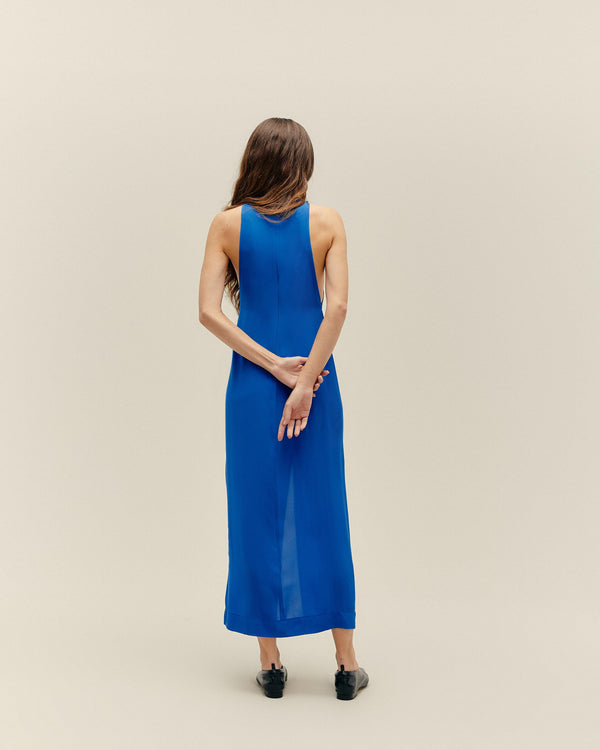 Vestido con abertura frontal en azul cobalto