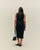 Vestido negro de cuello alto