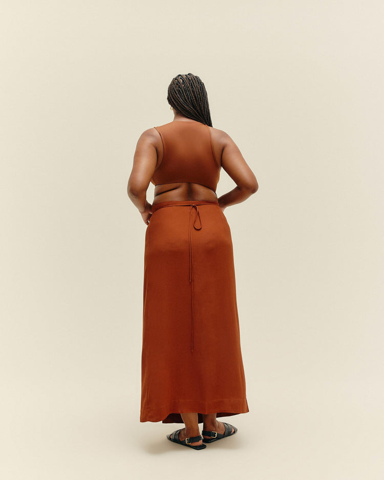 CREPE LUD SKIRT MID BROWN