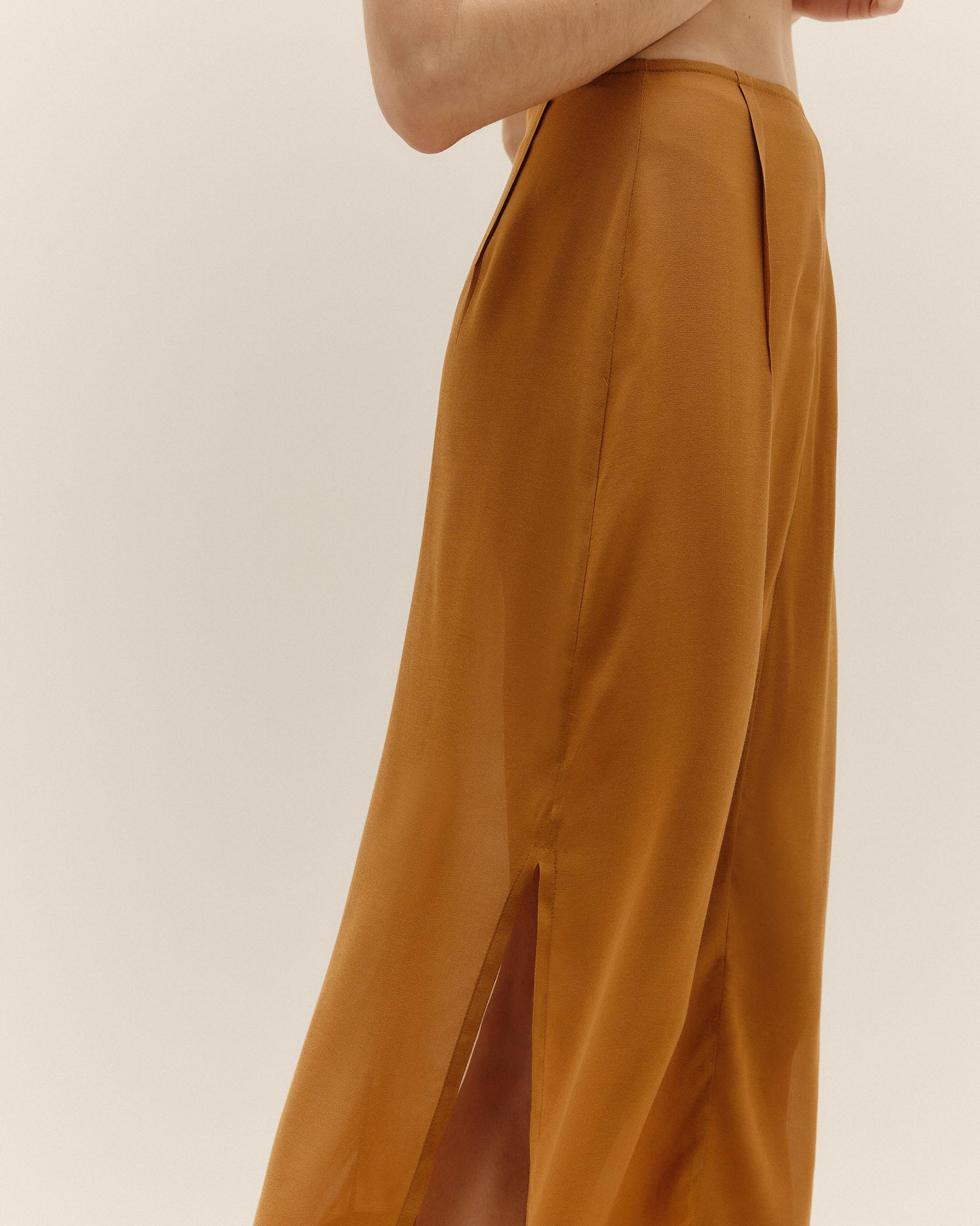 SKIRT NATALIA CARAMEL