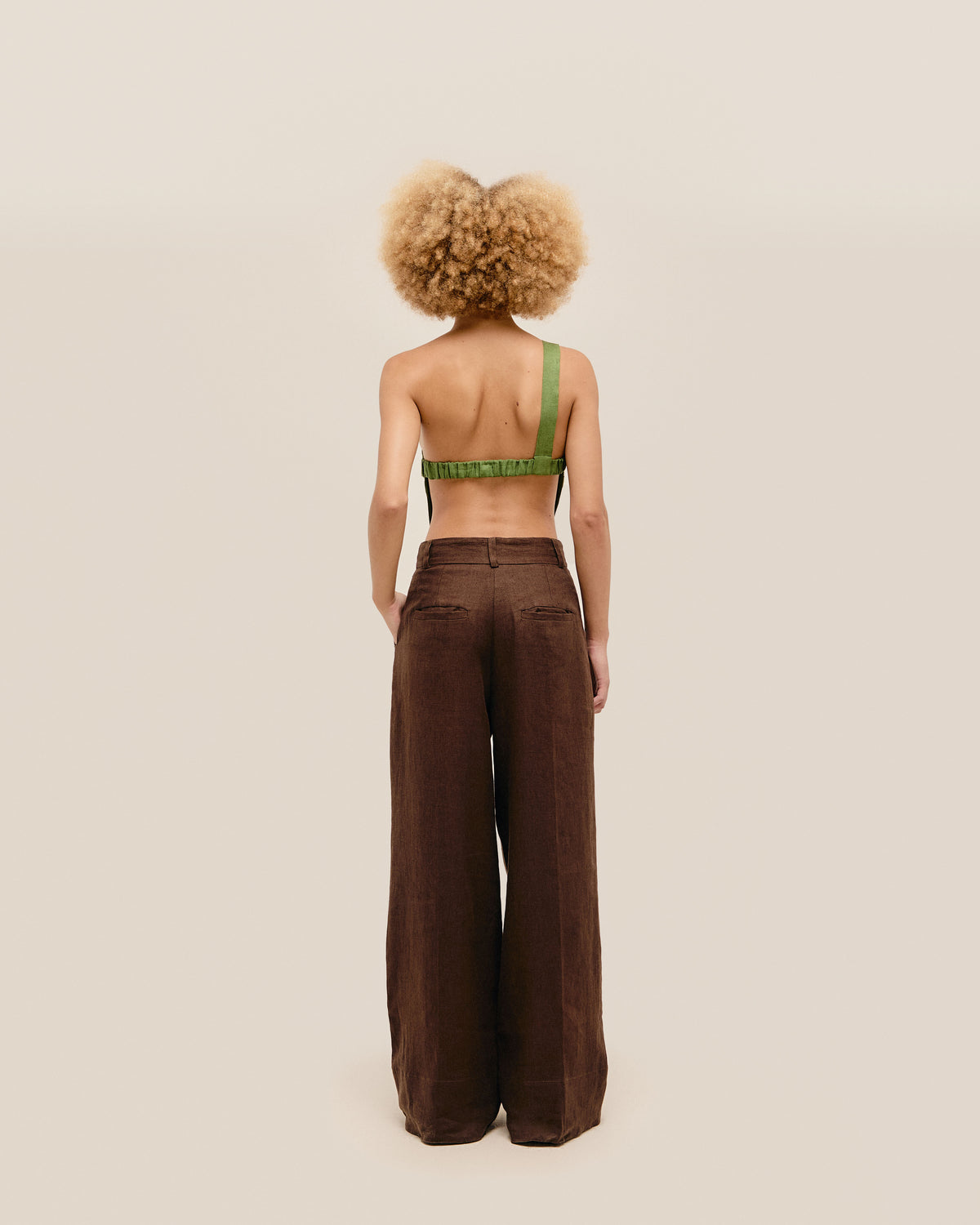 ASSIMETRIC TOP OLIVE GREEN