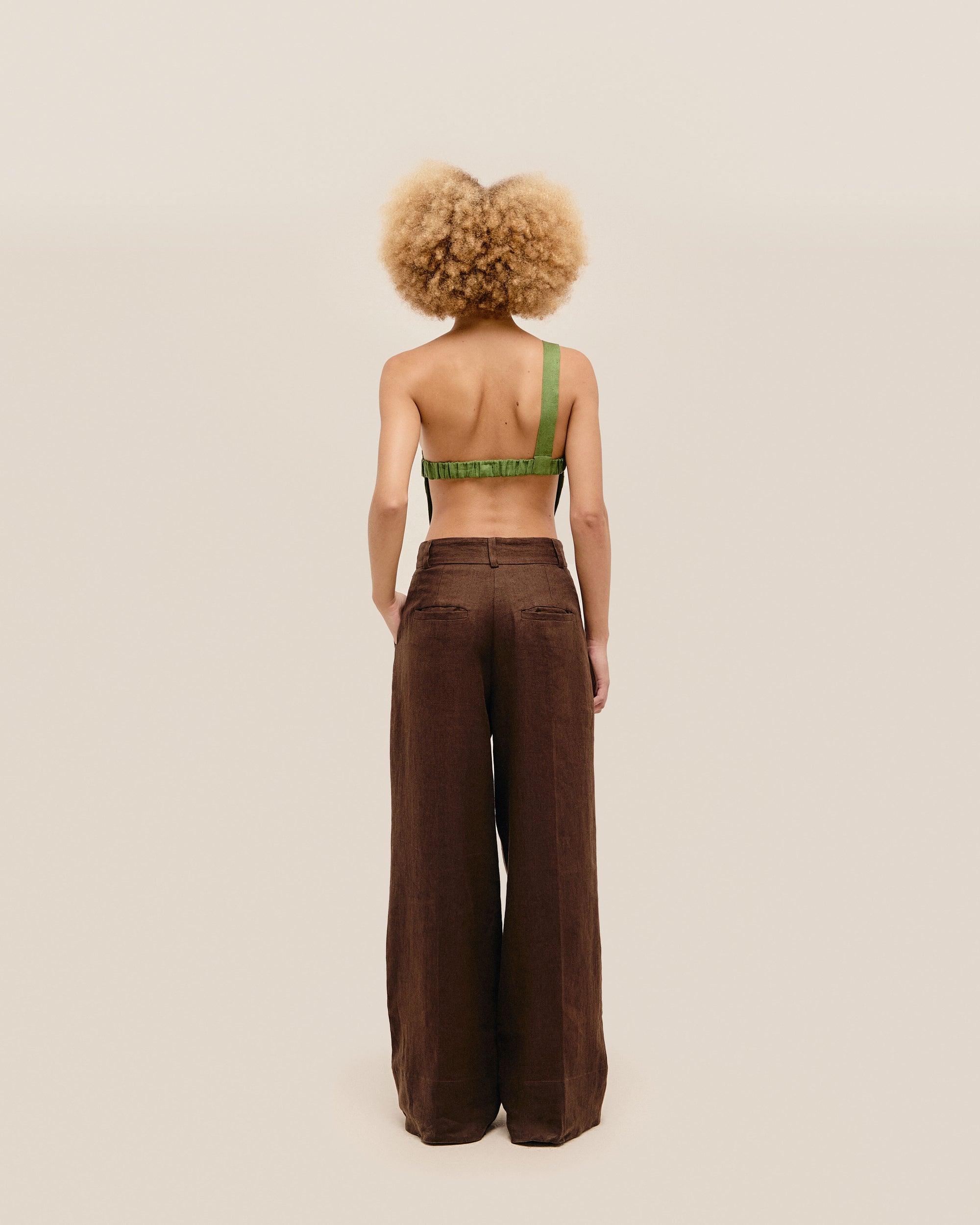 ASSIMETRIC TOP OLIVE GREEN