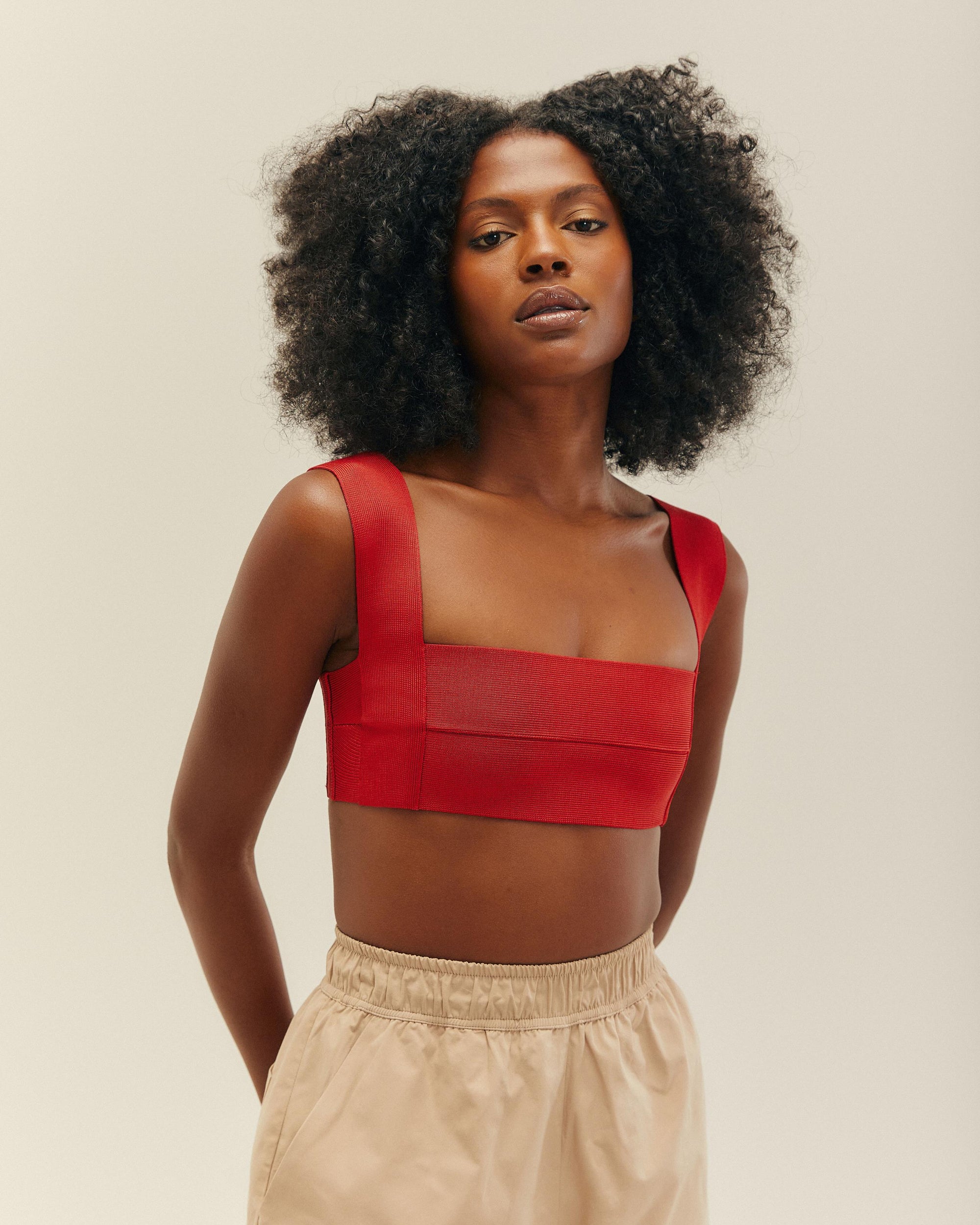 TOP AMANDA EN MAILLE ROUGE SHIFT