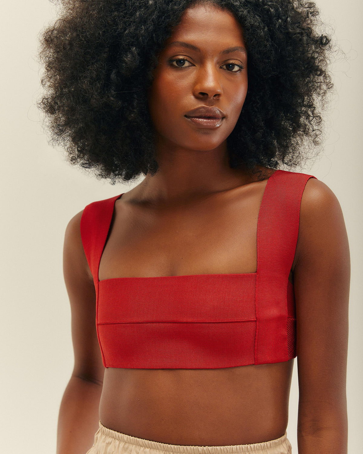 TOP AMANDA EN MAILLE ROUGE SHIFT