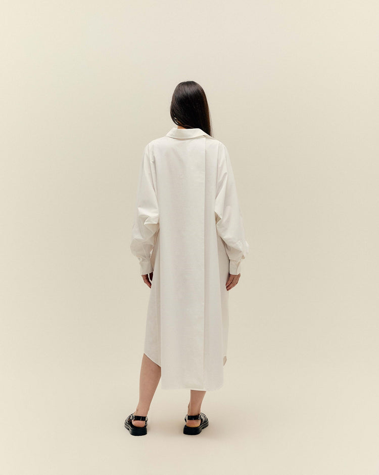 OVERSIZED OFF-WHITE SHIRT