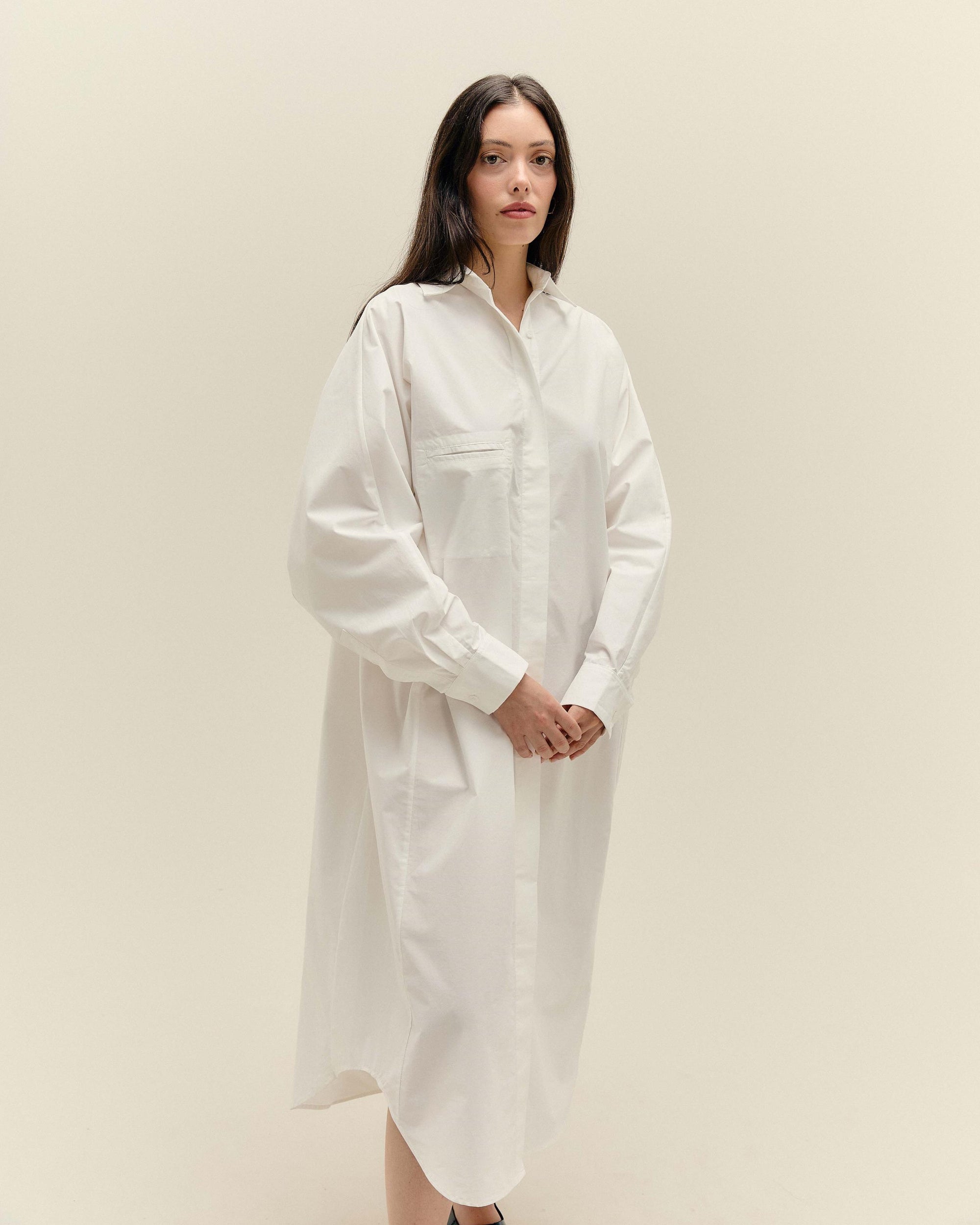 OVERSIZED OFF-WHITE SHIRT