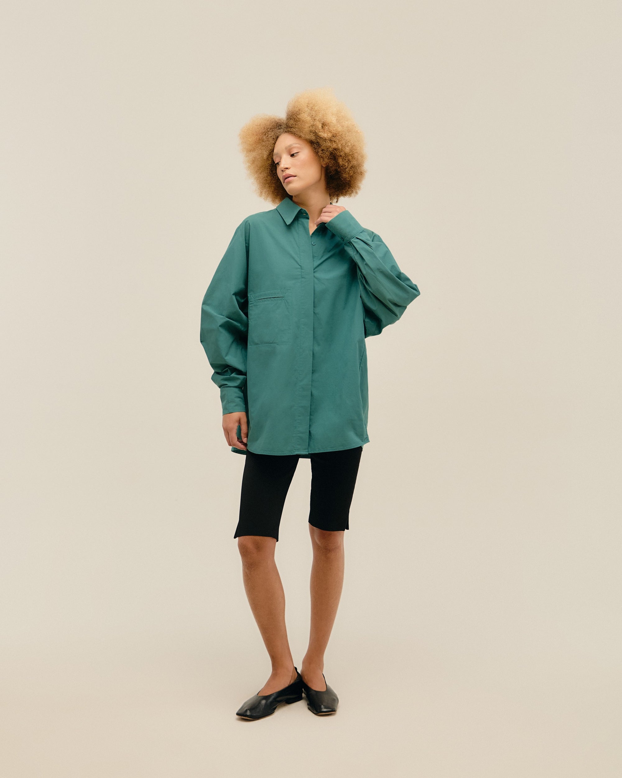 CAMISA OVERSIZED SEAWEED GREEN