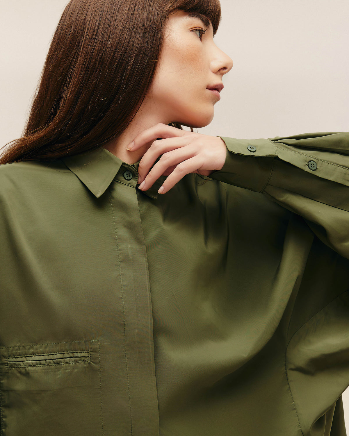CAMISA OVERSIZED NYLON OLIVE GREEN