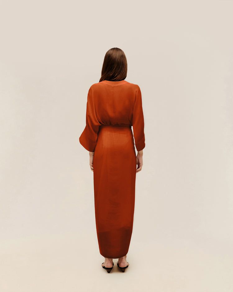 KNOT DRESS MID BROWN