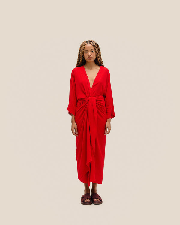 ROBE KNOT ROUGE