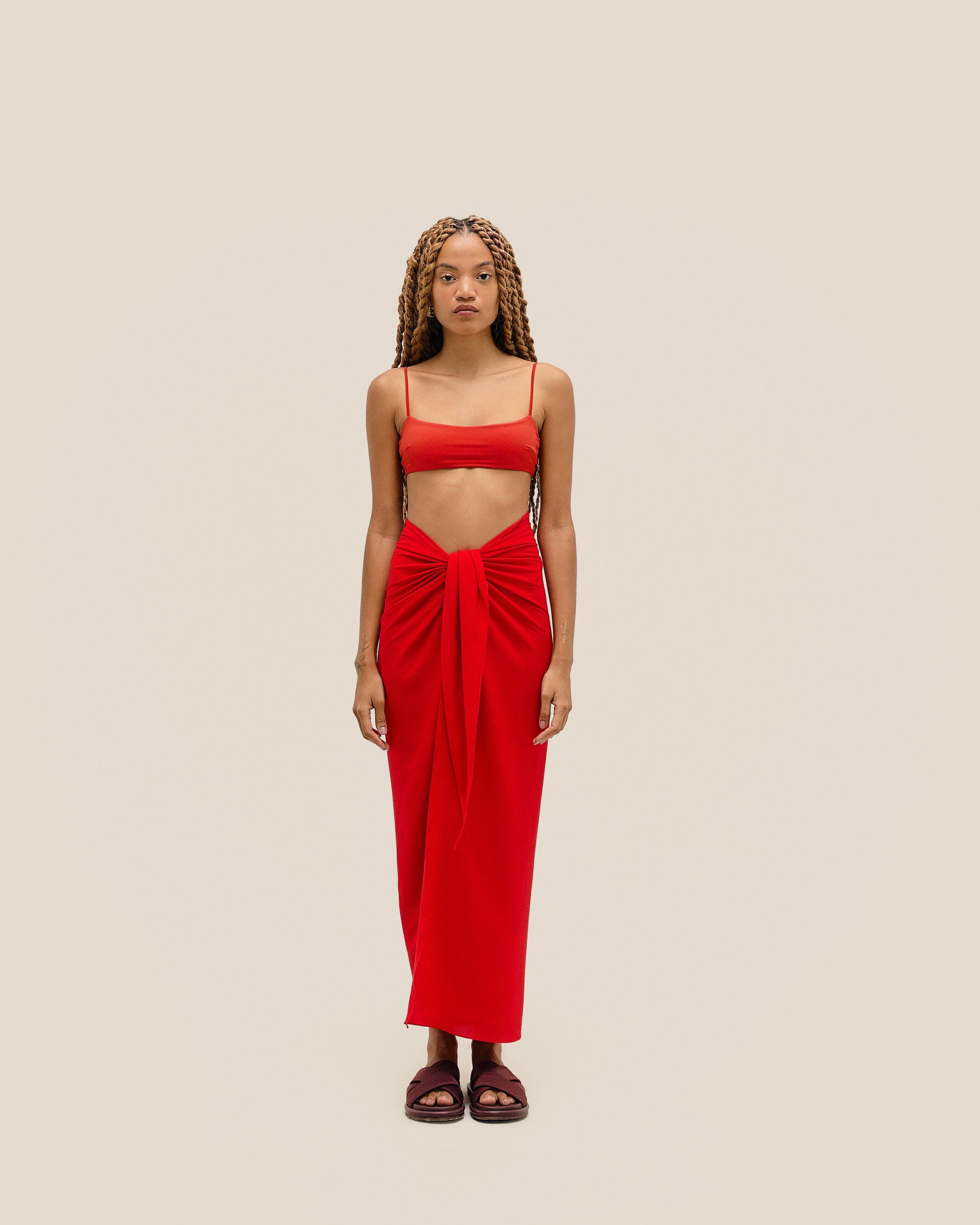 ABITO KNOT ROSSO
