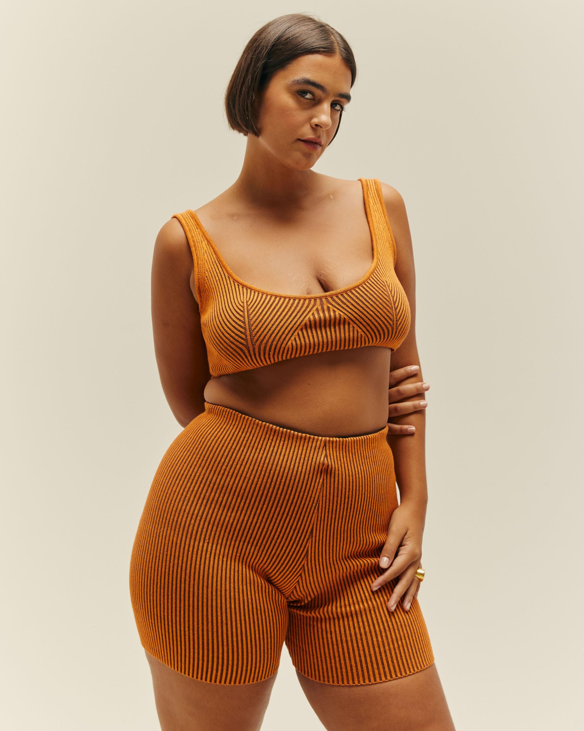 KNIT VALENTINA SHORTS MIE ORANGE