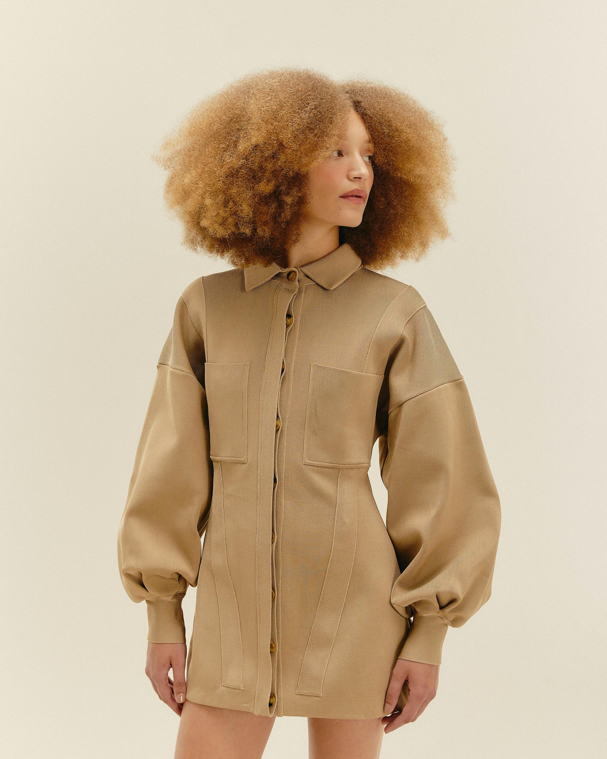 GIACCA THEODORA IN MAGLIA BEIGE PAGLIA