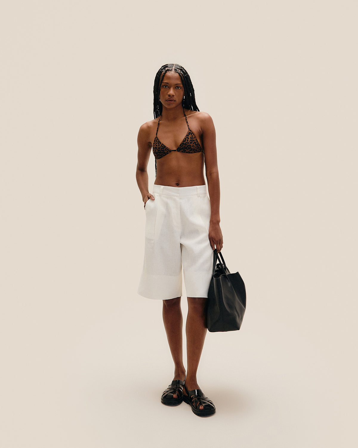 LARISSA SHORTS OFF-WHITE