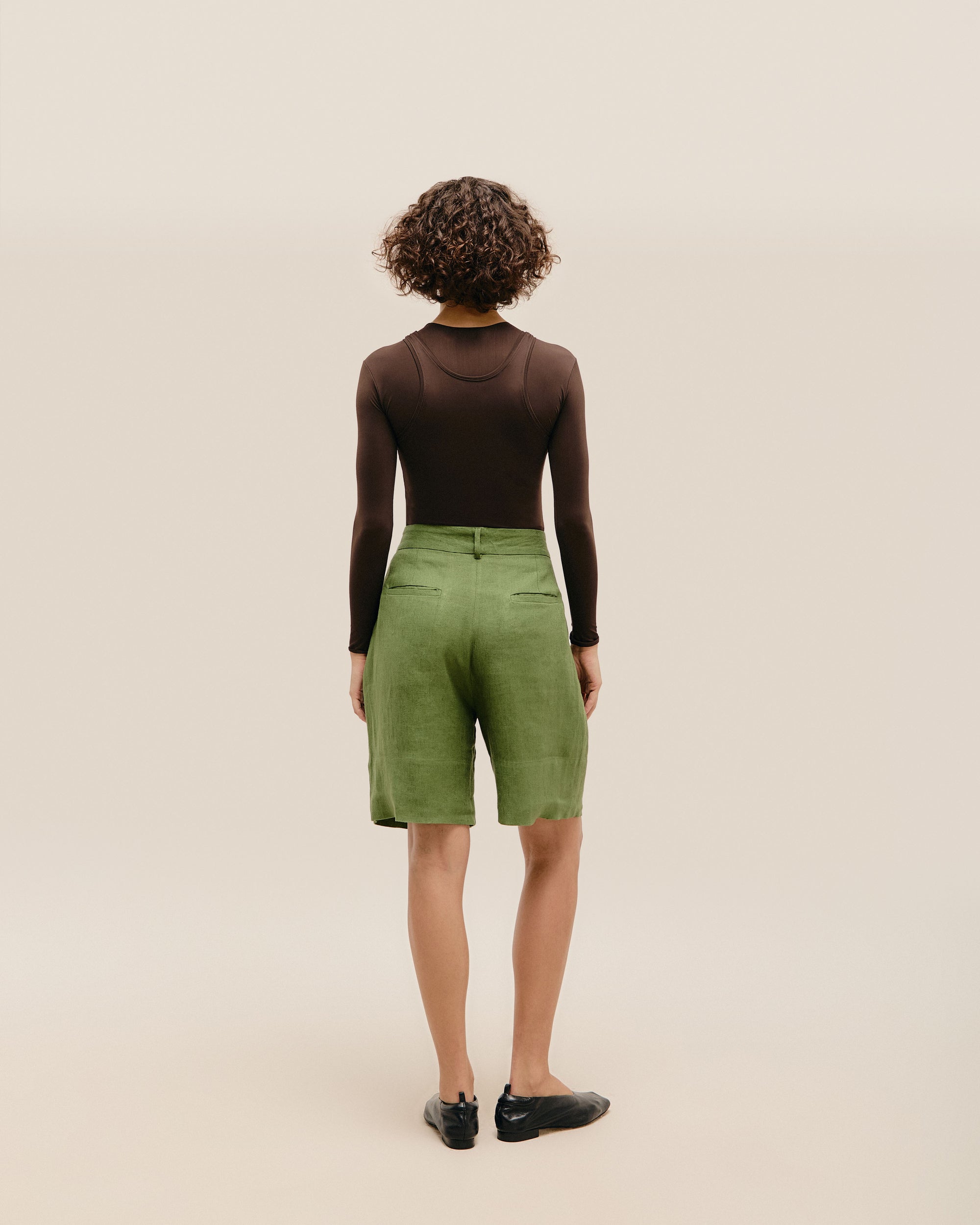 LARA LINEN  SHORTS OLIVE GREEN