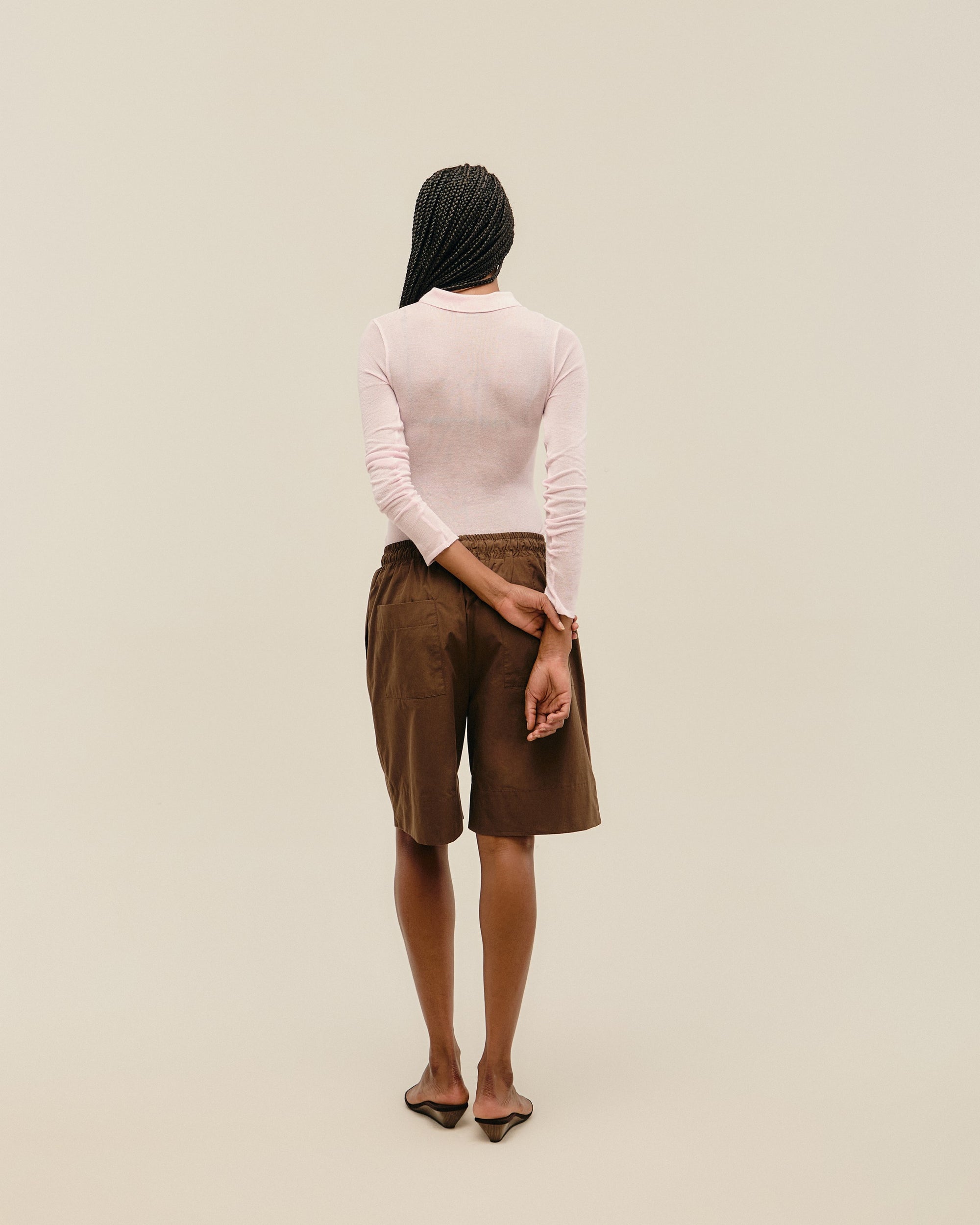 BERMUDA IRENE BRAUNA BROWN