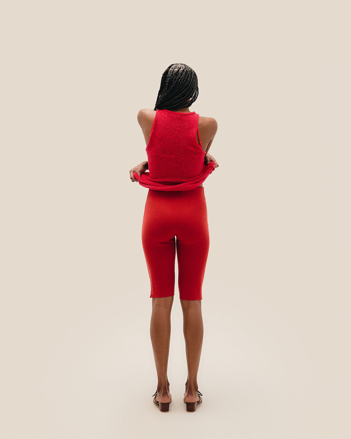 RED SHIFT KNITTED WOOL BERMUDA SHORTS