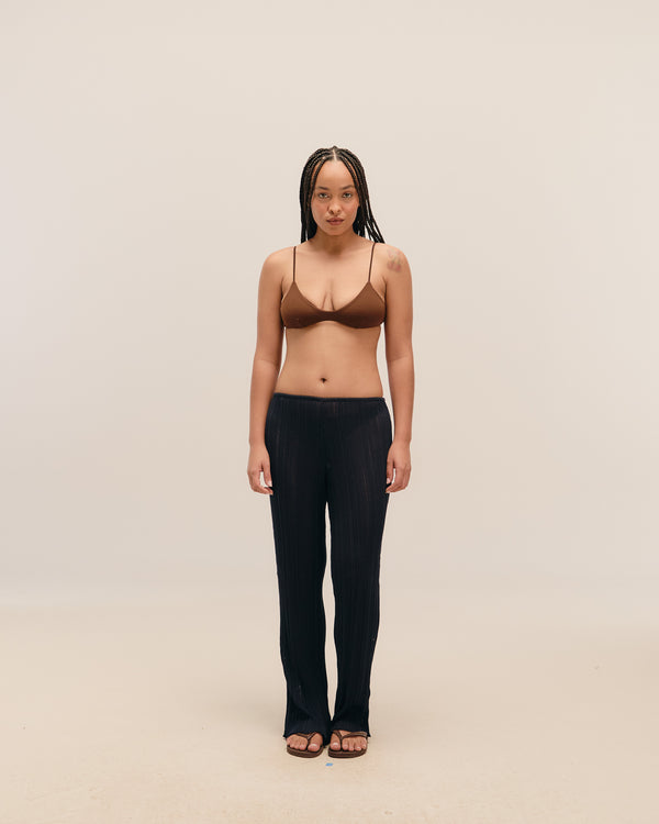 CLASSIC NAVY WOOL KNIT PANTS